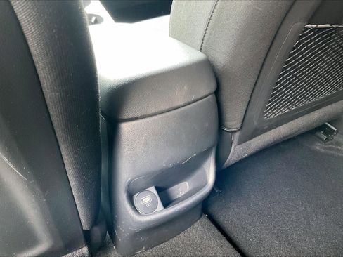 Used 2023 Hyundai Kona SE FWD image 32