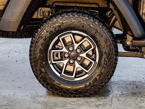 New 2026 Jeep Gladiator Rubicon AWD/4WD image 12