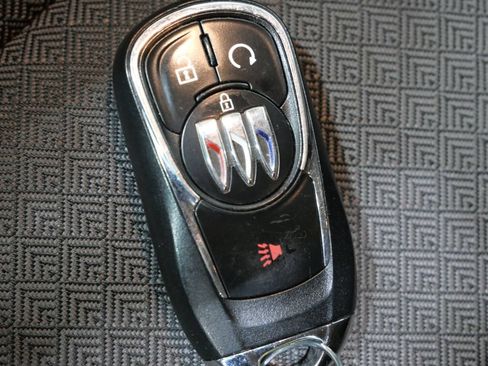 Used 2025 Buick Encore GX Preferred FWD image 26