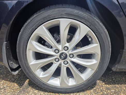Used 2011 Hyundai Sonata SE w/ Navigation & Sunroof Pkg 4 FWD image 43