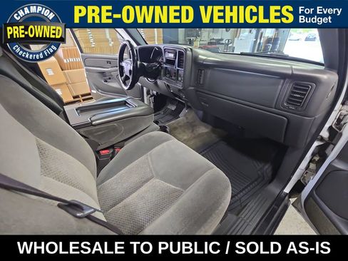 Used 2004 Chevrolet Silverado 1500 LS RWD image 30
