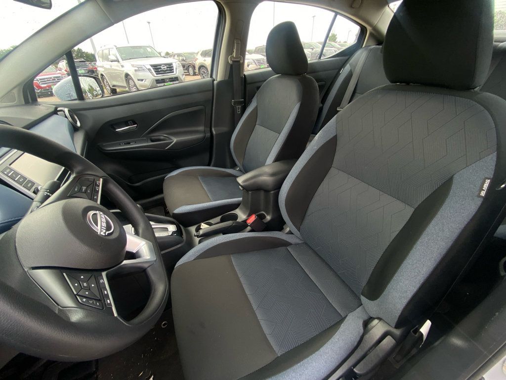 Used 2025 Nissan Versa SV w/ Trunk Package FWD image 7
