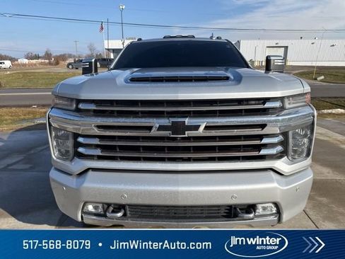 Used 2020 Chevrolet Silverado 2500 High Country w/ Technology Package image 4