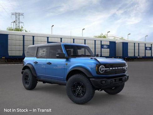 New 2025 Ford Bronco Badlands image 7