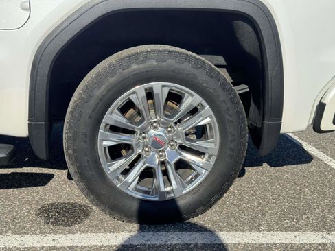 Used 2023 GMC Sierra 1500 Denali image 8