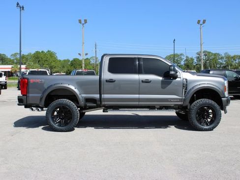 Used 2025 Ford F250 XLT w/ FX4 Off-Road Package AWD/4WD image 13