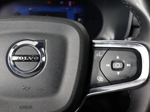 Used 2023 Volvo XC40 Recharge Plus AWD/4WD image 10