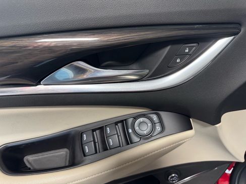 Used 2019 Buick Enclave Essence w/ Trailering Package, 5000 lbs. AWD/4WD image 18