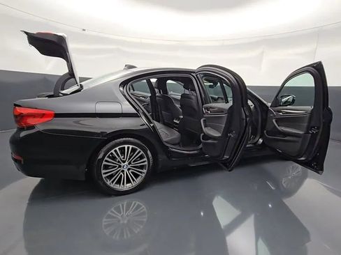 Used 2019 BMW 530i xDrive AWD/4WD image 27