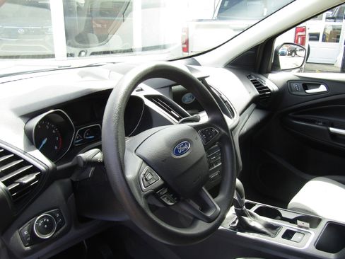 Used 2019 Ford Escape SE AWD/4WD image 17