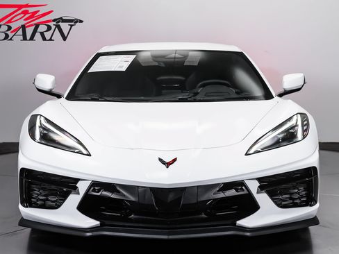 Used 2025 Chevrolet Corvette Stingray Preferred Conv w/ Z51 Performance Package RWD image 16