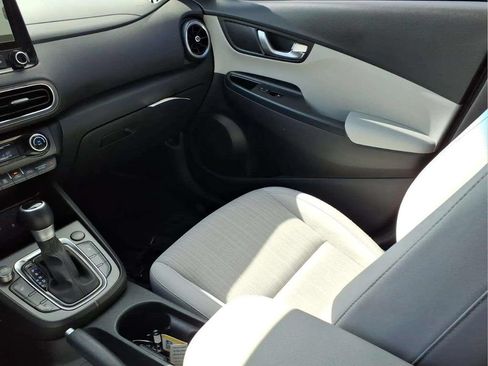Used 2023 Hyundai Kona SEL w/ Convenience Package FWD image 11