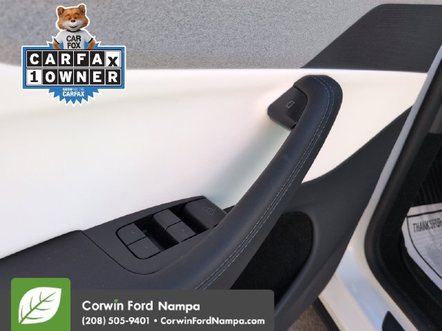 Used 2026 Tesla Model Y Long Range RWD image 11