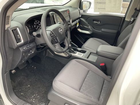 New 2026 Nissan Frontier SV w/ SV Convenience Package image 10