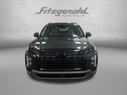 Used 2024 Hyundai Palisade Limited FWD image 11