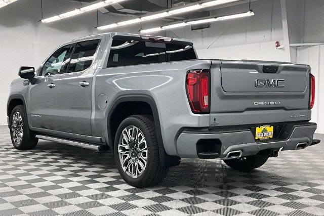 Used 2024 GMC Sierra 1500 Denali Ultimate AWD/4WD image 2