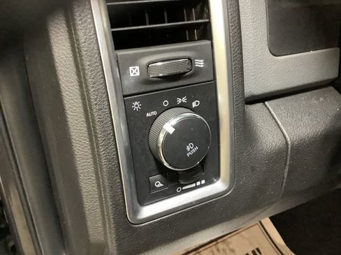 Used 2019 RAM 1500 Classic Warlock w/ Electronics Group image 22