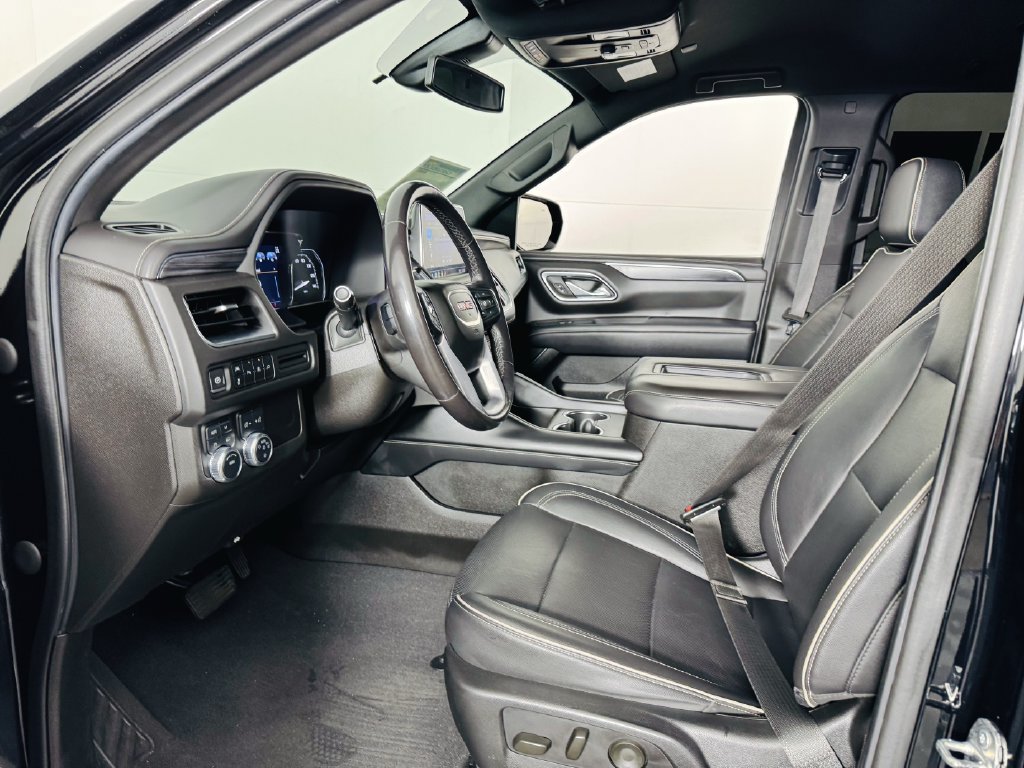 Used 2021 GMC Yukon XL SLT AWD/4WD image 6