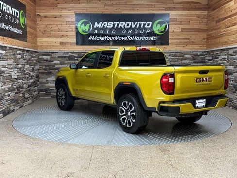 Used 2023 GMC Canyon AT4 w/ AT4 Premium Package image 7