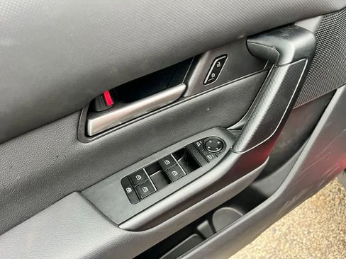 Used 2025 MAZDA CX-50 AWD 2.5 S w/ Preferred Package image 12