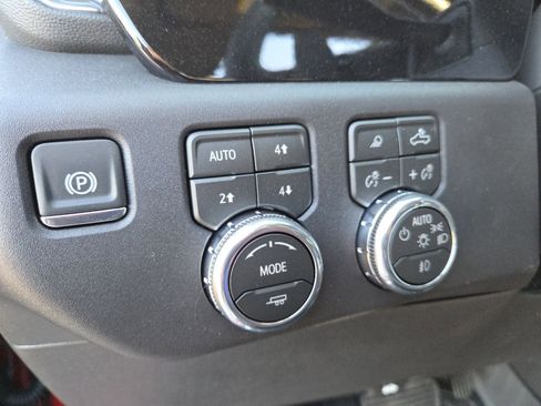 New 2026 GMC Sierra 1500 SLT w/ SLT Premium Plus Package image 8