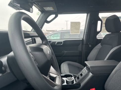 New 2026 Ford Bronco 4-Door w/ Sasquatch Package AWD/4WD image 29