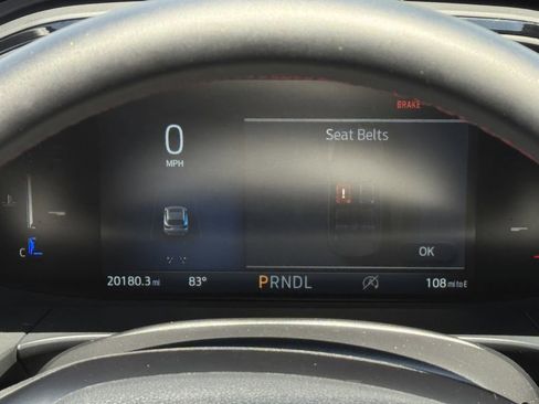Used 2025 Ford Escape ST-Line AWD/4WD image 17