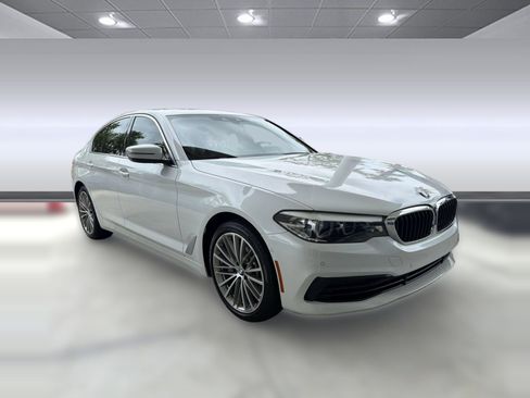 Used 2020 BMW 530i w/ Premium Package RWD image 7