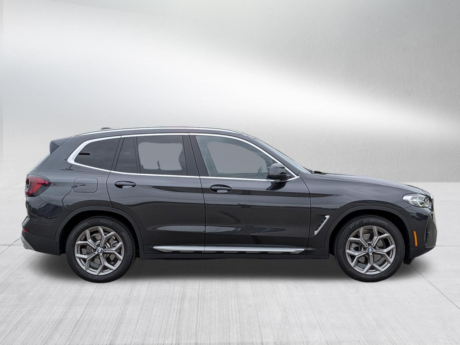 Used 2022 BMW X3 xDrive30i w/ Premium Package 2 AWD/4WD image 8