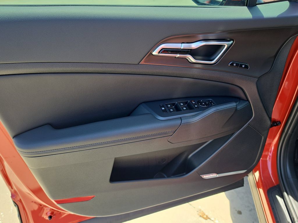 New 2027 Kia Sportage SX FWD image 18