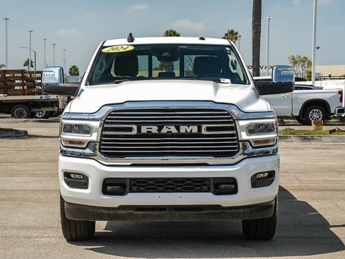 Used 2024 RAM 2500 Laramie w/ Safety Group AWD/4WD image 2