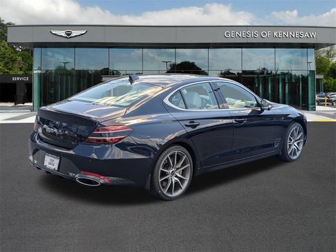 Used 2026 Genesis G70 2.5T Prestige image 7