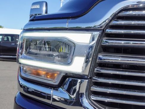 Used 2023 RAM 2500 Laramie AWD/4WD image 3