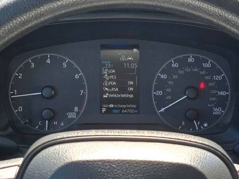 Used 2023 Toyota Corolla LE image 27