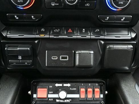 Used 2019 Chevrolet Silverado 1500 RST w/ All-Star Edition image 38