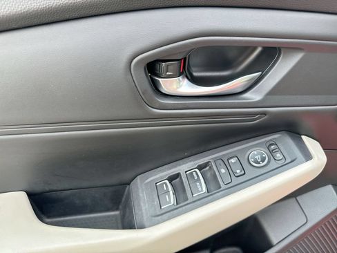 Used 2024 Honda Accord EX image 20