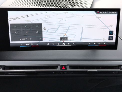 Used 2025 BMW iX M60 image 24