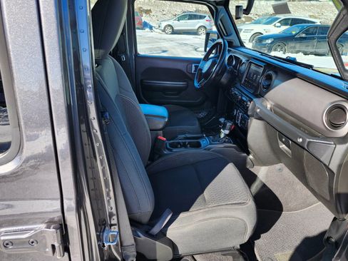 Used 2021 Jeep Gladiator Sport w/ Quick Order Package 24Q 80Th image 11