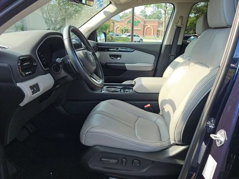 Used 2023 Honda Pilot EX-L image 10