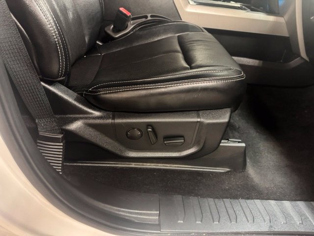 Used 2019 Ford F150 Lariat w/ Equipment Group 502A Luxury AWD/4WD image 38