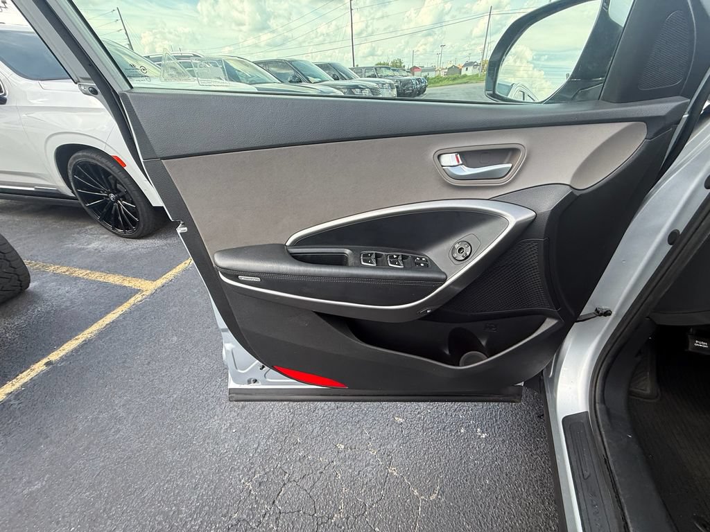 Used 2013 Hyundai Santa Fe GLS w/ Popular Equipment Pkg FWD image 11