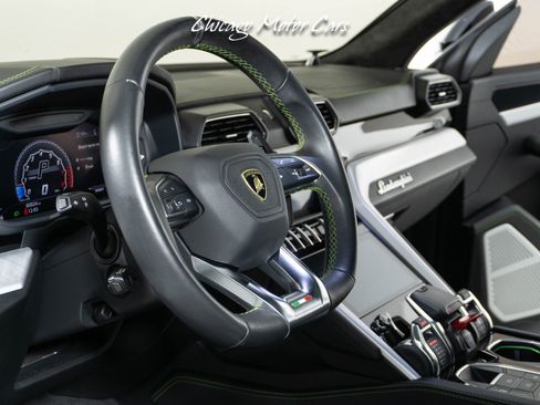 Used 2019 Lamborghini Urus image 25