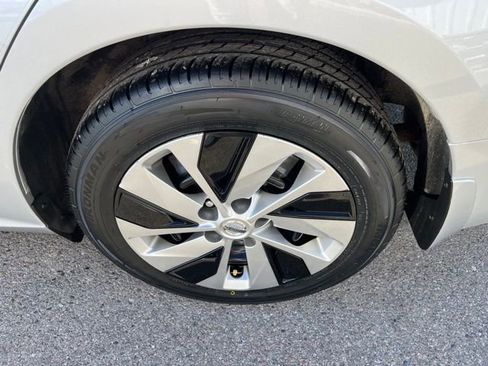 Used 2022 Nissan Altima 2.5 SV FWD image 20