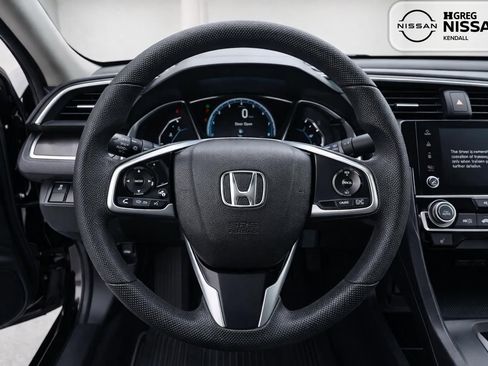 Used 2017 Honda Civic EX-T image 9