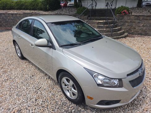 Used 2014 Chevrolet Cruze LT FWD image 9