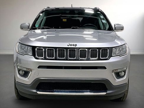 Used 2020 Jeep Compass Limited image 2