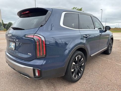 Used 2025 Kia Telluride SX w/ SX Captain's Chair Package AWD/4WD image 5