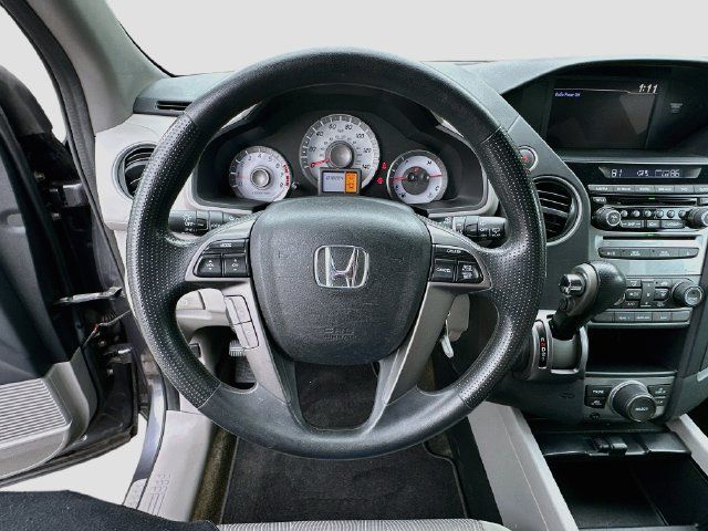 Used 2015 Honda Pilot SE image 12