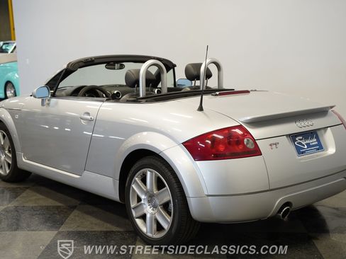 Used 2003 Audi TT 1.8T FWD image 10