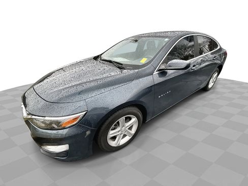 Used 2020 Chevrolet Malibu LS w/ Driver Confidence Package II image 1